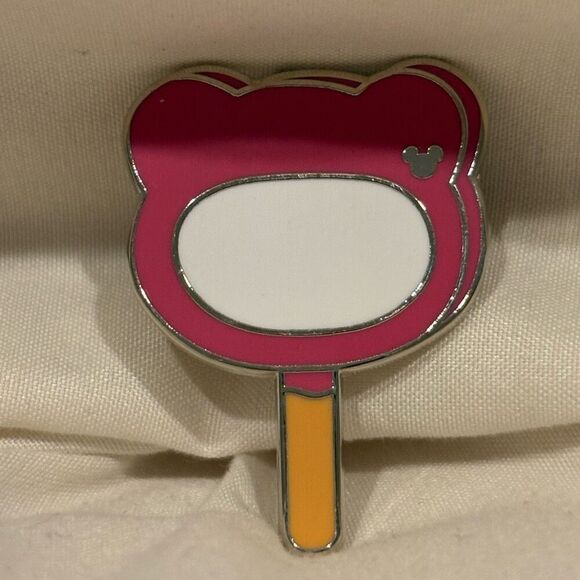 Disney Villains Collectible Trading 2 Pins Ursula Coffee Cup & Lotso Popsicle - Picture 4 of 5